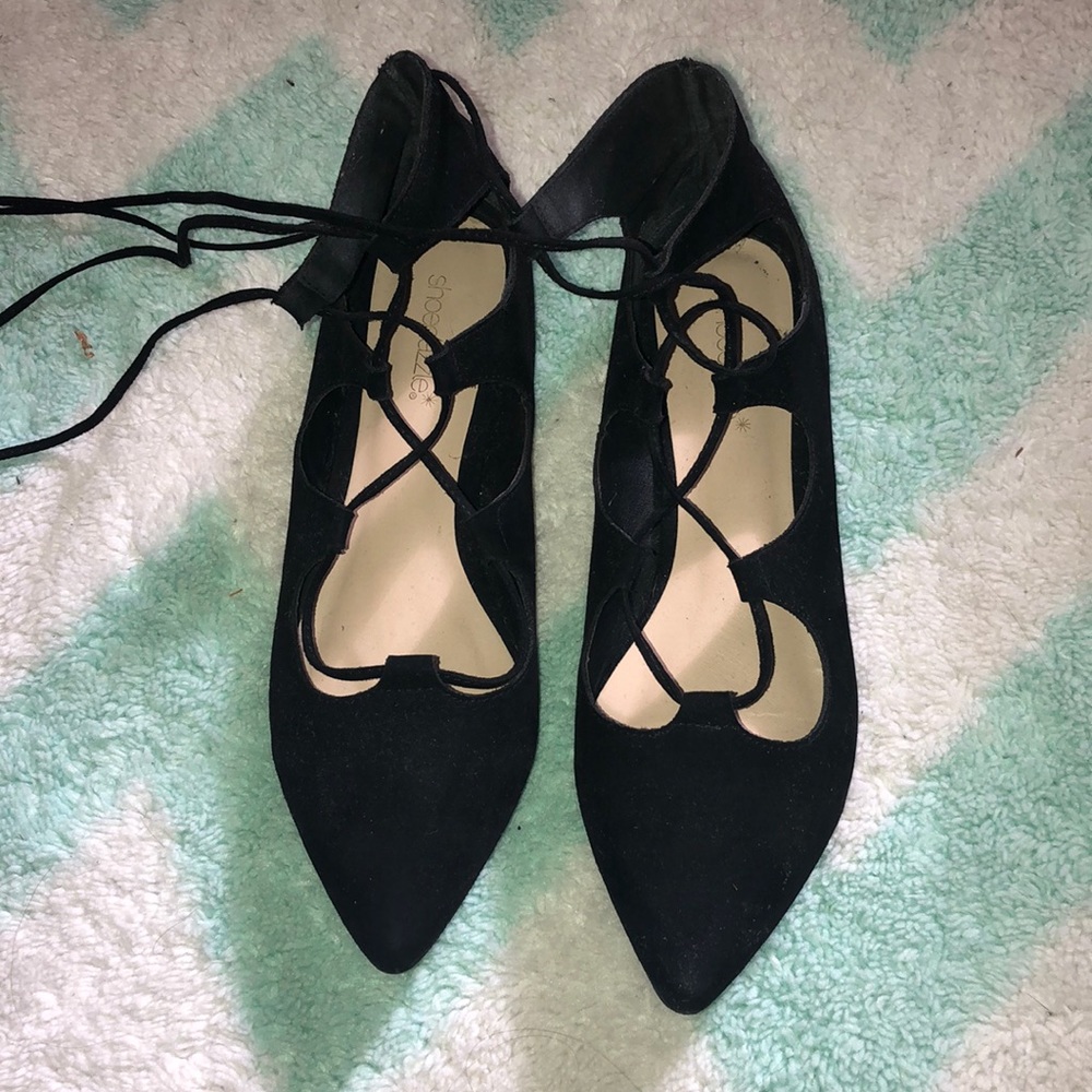 Black lace up flats
